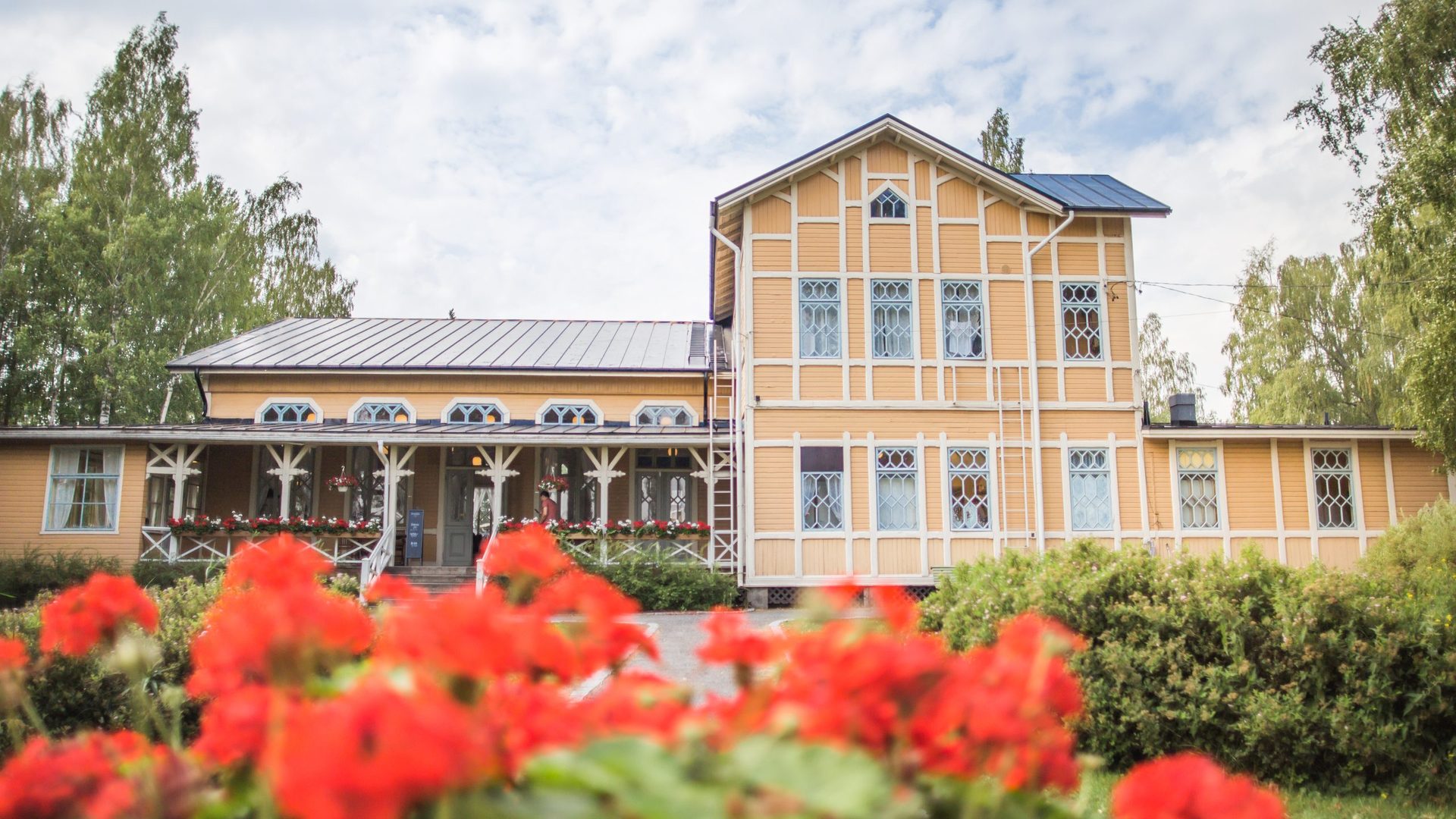 Herkkupuoti Hyvämieli luonnontuotteet