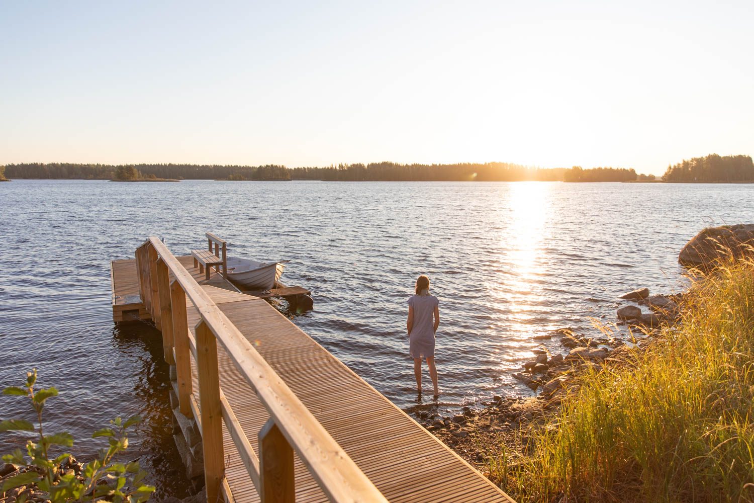 Oravin mökeistä kaikilla on oma ranta.